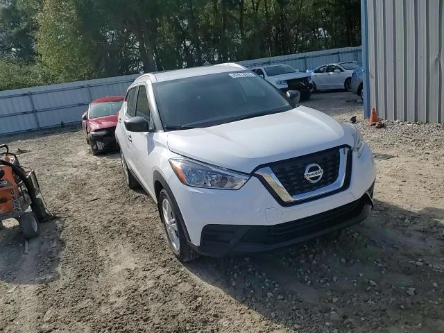 2018 Nissan Kicks S VIN: 3N1CP5CU2JL529851 Lot: 42813935