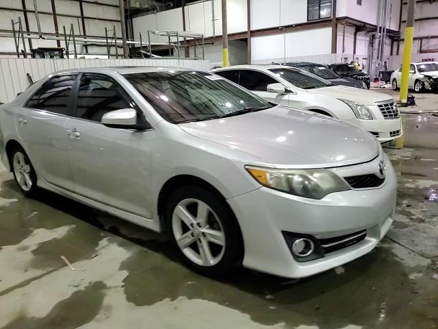 2012 Toyota Camry - Image 13