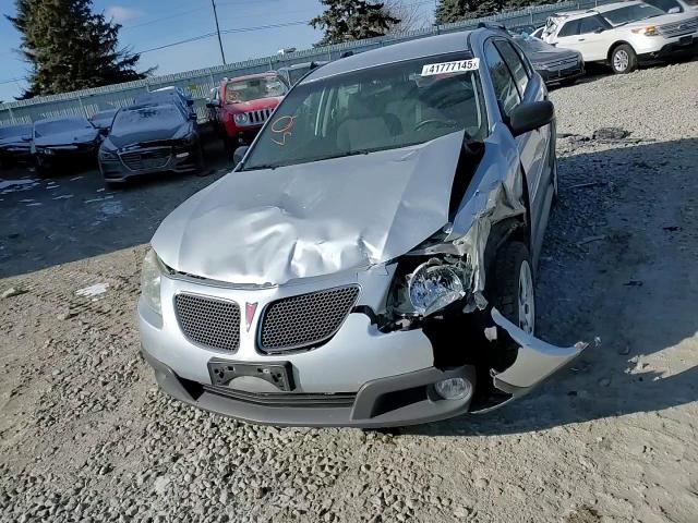 2007 Pontiac Vibe - Image 11