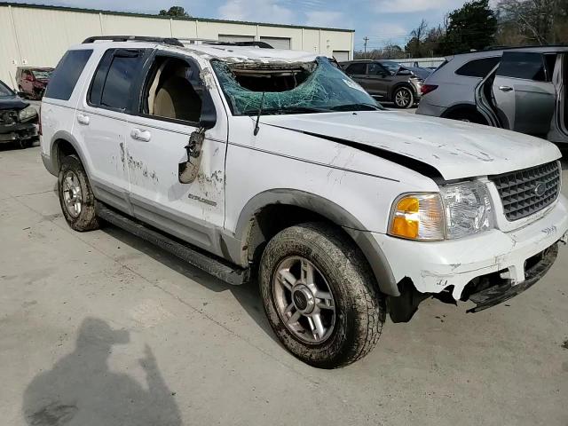 2002 Ford Explorer - Image 11