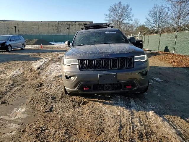 2019 Jeep Grand Cherokee - Image 12