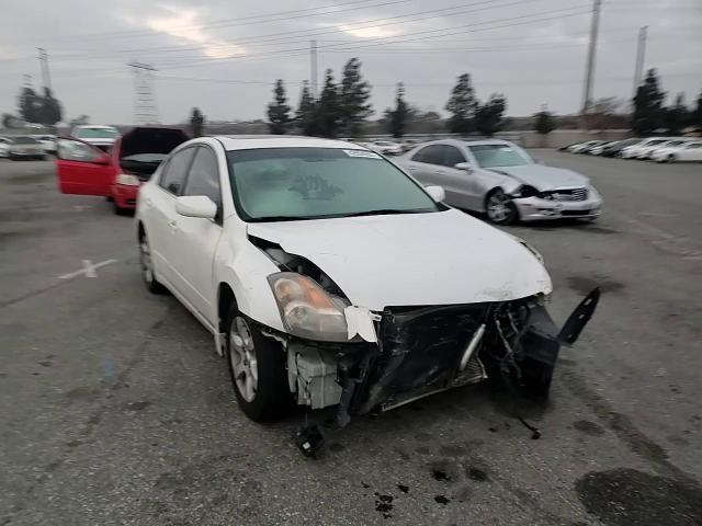 2009 Nissan Altima - Image 10
