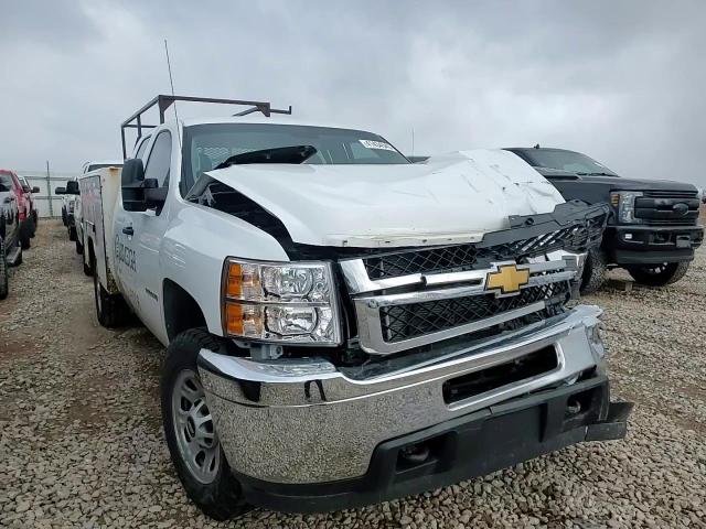 2011 Chevrolet Silverado - Image 10