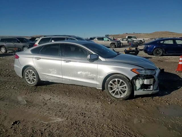 2019 Ford Fusion - Image 11