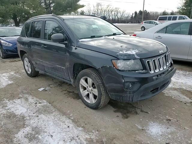 2014 Jeep Compass - Image 12