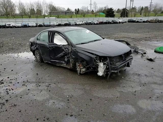 2015 Volkswagen Jetta - Image 10