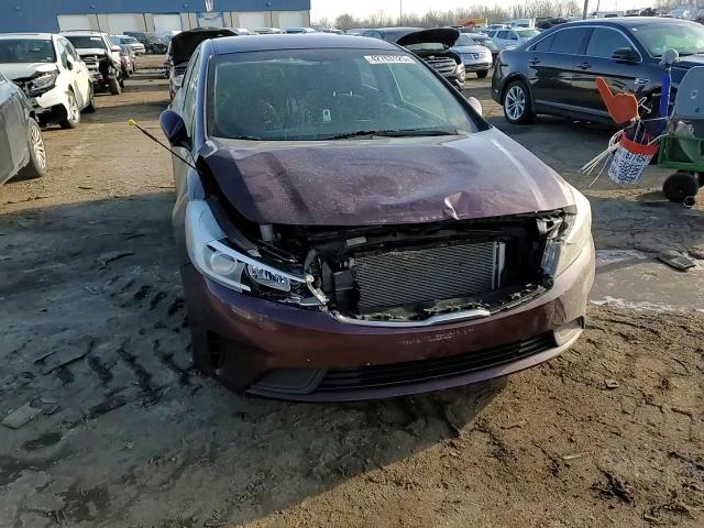 2017 Kia Forte - Image 11