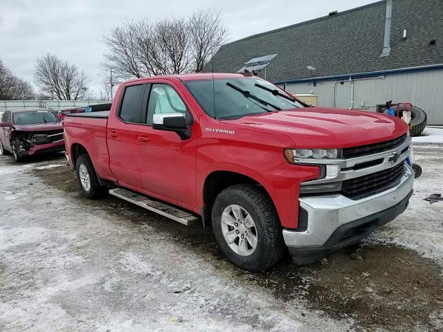 2019 Chevrolet Silverado - Image 10