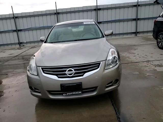 2012 Nissan Altima - Image 13