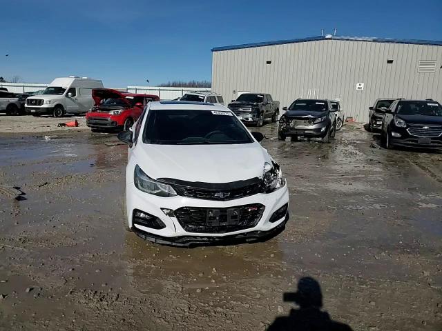 2018 Chevrolet Cruze - Image 13