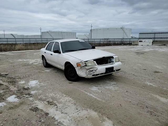 2011 Ford Crown Victoria - Image 11