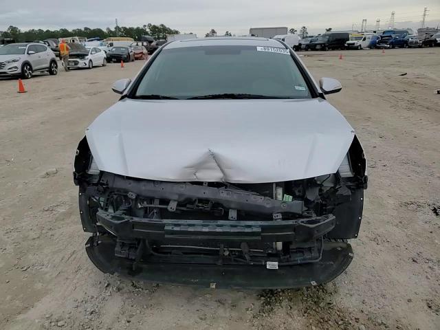 2017 Hyundai Sonata - Image 11