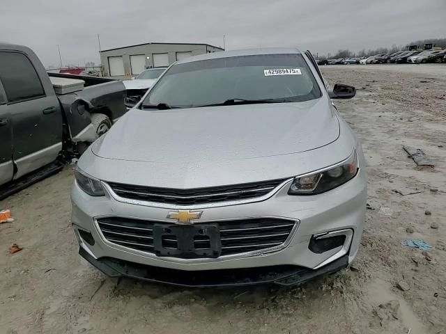 2017 Chevrolet Malibu - Image 12