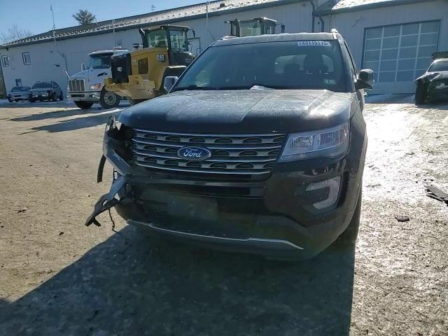 2017 Ford Explorer - Image 11