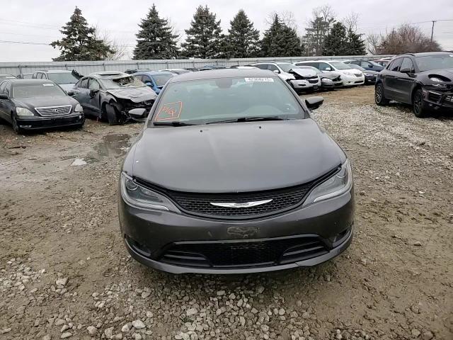 2015 Chrysler 200 - Image 11