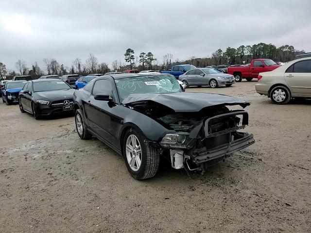 2014 Ford Mustang - Image 11