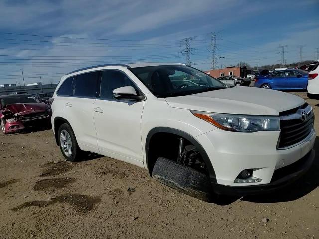 2014 Toyota Highlander - Image 12