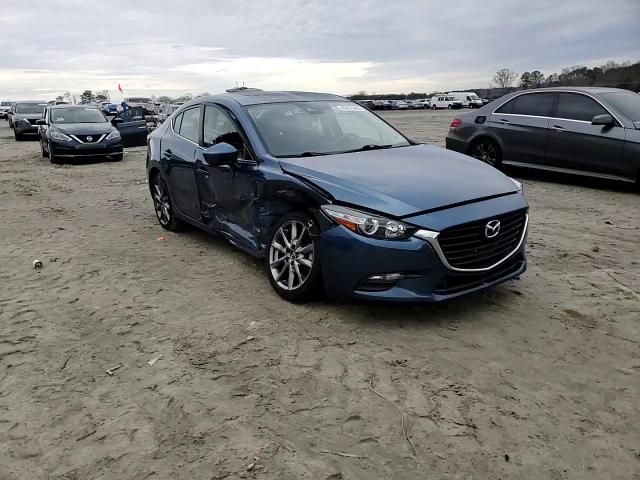 2018 Mazda 3 - Image 11