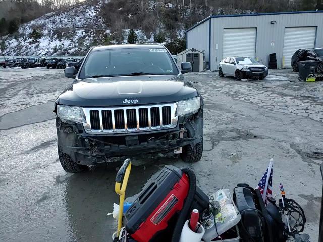 2011 Jeep Grand Cherokee - Image 12