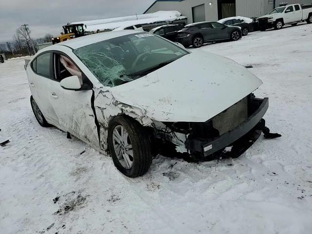 2020 Hyundai Elantra - Image 11