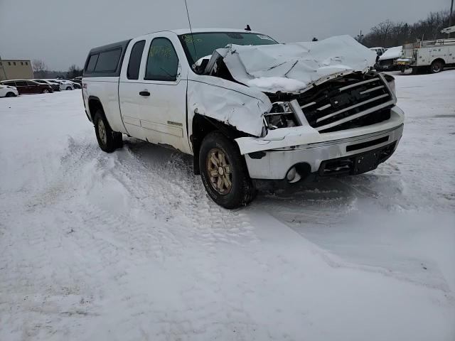2013 GMC Sierra - Image 11