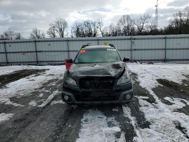 2013 Subaru Outback - Image 11