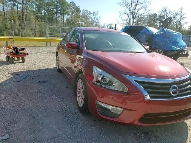 2015 Nissan Altima - Image 11