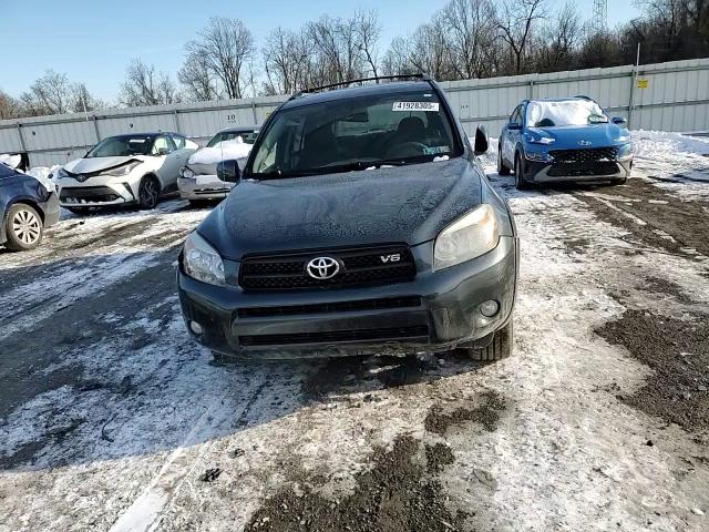 2006 Toyota RAV 4 - Image 11