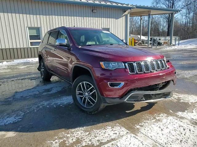 2017 Jeep Grand Cherokee - Image 13