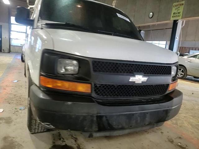 2014 Chevrolet Express - Image 11