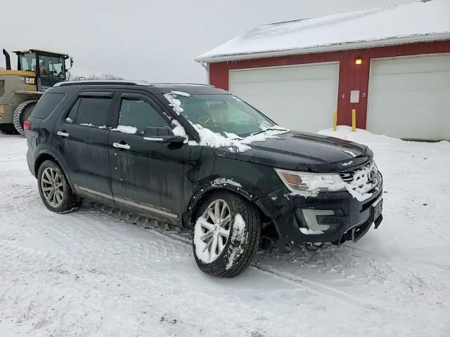 2016 Ford Explorer - Image 11