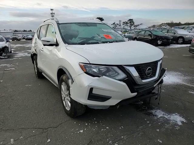 2018 Nissan Rogue - Image 10