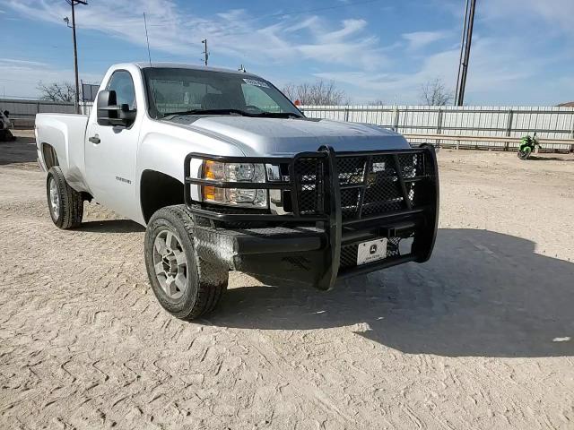 2012 Chevrolet Silverado - Image 10