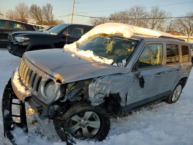 2015 Jeep Liberty (Patriot) - Image 11
