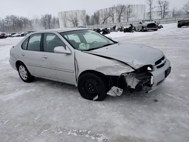 1999 Nissan Altima - Image 13