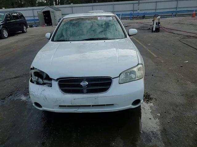 2000 Nissan Maxima - Image 13