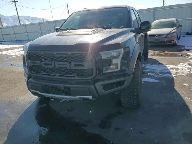 2017 Ford F-150 - Image 10