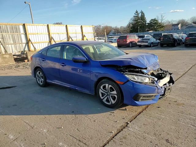 2018 Honda Civic - Image 10