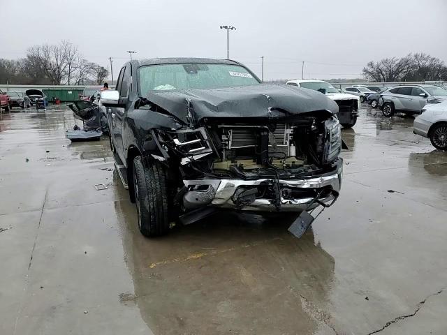 2023 Nissan Titan - Image 11