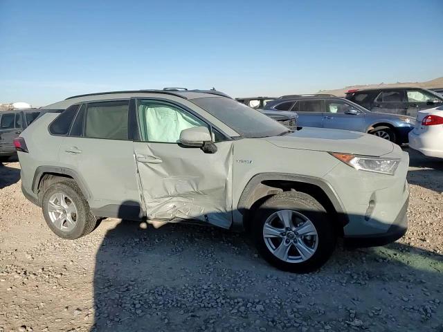 2021 Toyota RAV 4 - Image 11