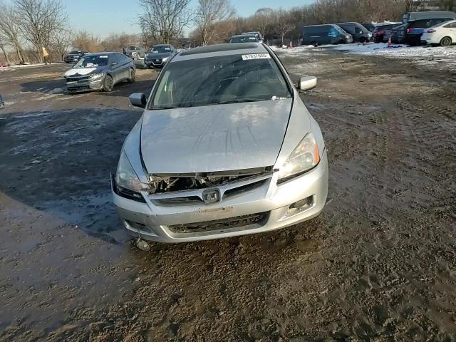 2007 Honda Accord - Image 10