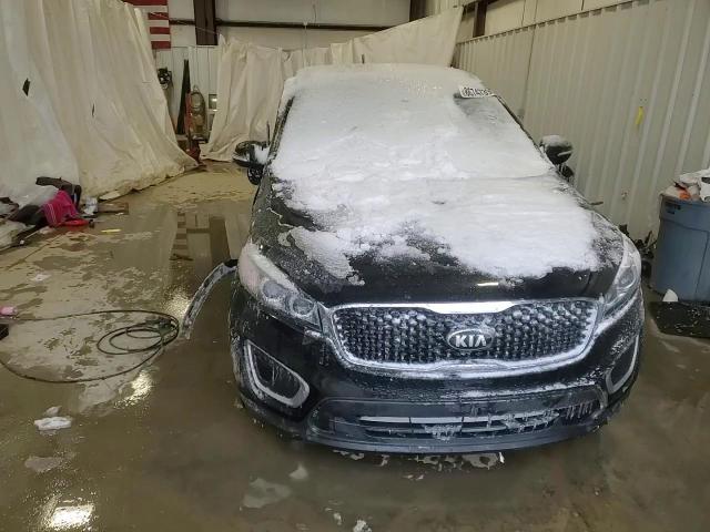 2017 Kia Sorento - Image 11