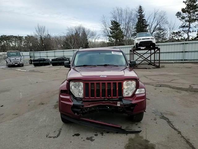 2009 Jeep Liberty (North America) - Image 10
