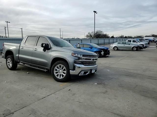 2021 Chevrolet Silverado - Image 11