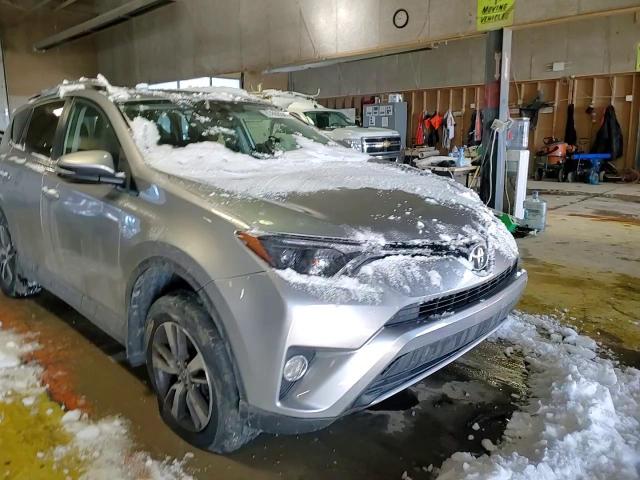 2016 Toyota RAV 4 - Image 12