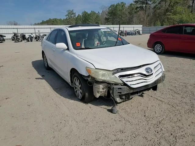 2011 Toyota Camry - Image 11