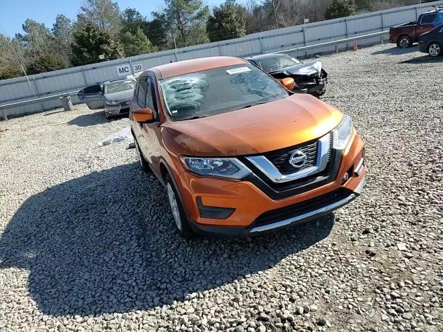 2017 Nissan Rogue - Image 11