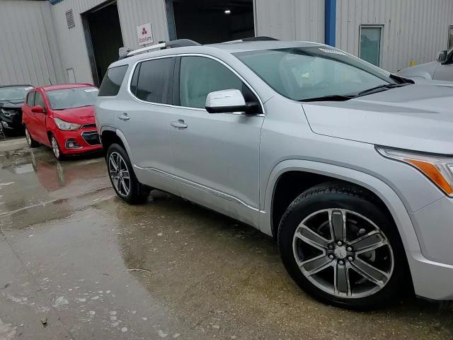 2018 GMC Acadia - Image 15