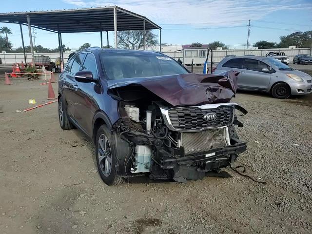 2019 Kia Sorento - Image 11