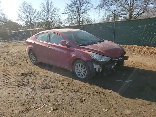 2013 Hyundai Elantra - Image 11